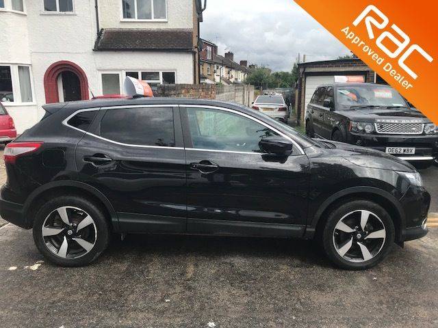 2015 Nissan Qashqai 1.5 dCi N-Tec 5dr