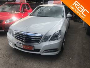 MERCEDES-BENZ E CLASS 2011 (11) at 1st Choice Motors London