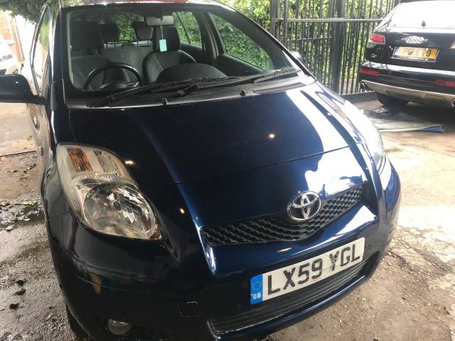 2009 Toyota Yaris 1.33 VVT-i TR 5dr [6]