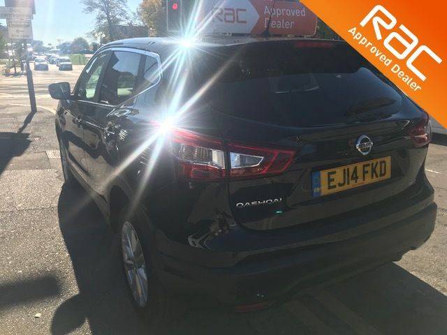 2014 Nissan Qashqai 1.2 DiG-T Acenta Premium 5dr