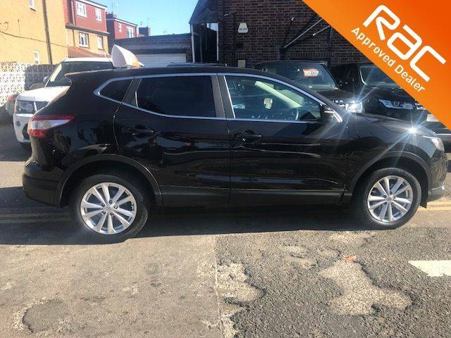 2014 Nissan Qashqai 1.2 DiG-T Acenta Premium 5dr