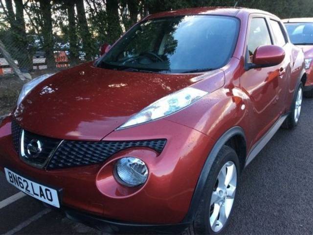 Nissan Juke 1.6 Acenta 5dr CVT Hatchback Petrol Red