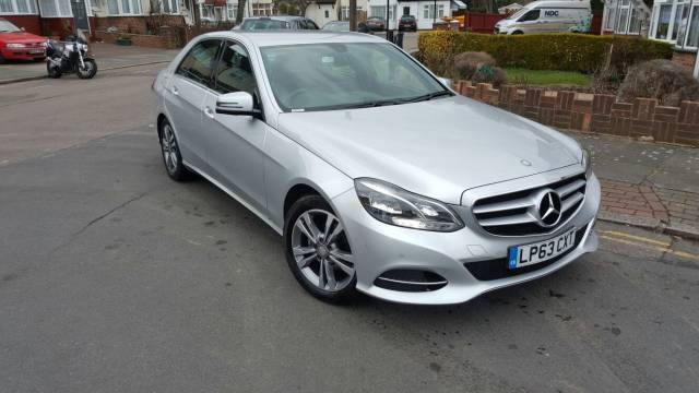 Mercedes-Benz E Class 2.1 E220 CDI SE 4dr 7G-Tronic Saloon Diesel Silver