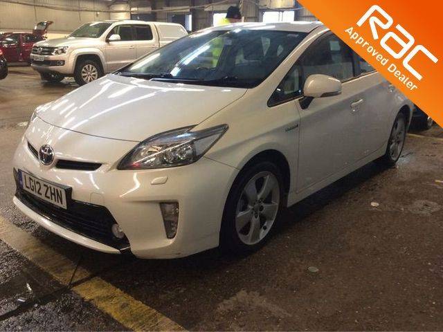 Toyota Prius 1.8 VVTi T Spirit 5dr CVT Auto Hatchback Petrol / Electric Hybrid White