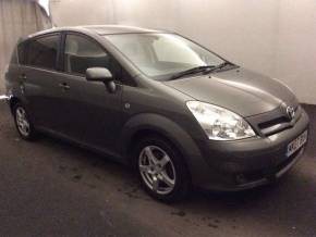 TOYOTA COROLLA VERSO 2007 (07) at 1st Choice Motors London