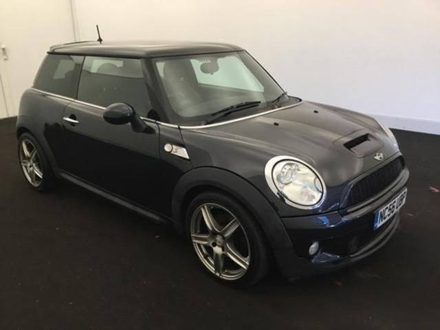 Mini Hatchback 1.6 Cooper S 3dr Hatchback Petrol Black