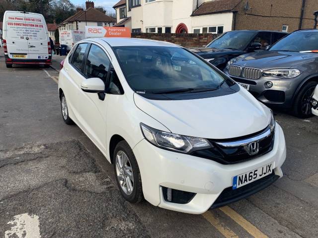 Honda Jazz 1.3 SE 5dr CVT Hatchback Petrol White