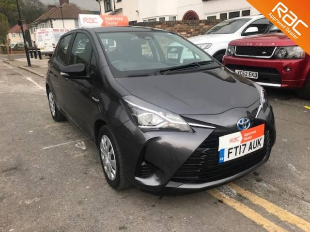 Toyota Yaris 1.5 Hybrid Active 5dr CVT Hatchback Petrol / Electric Hybrid Grey