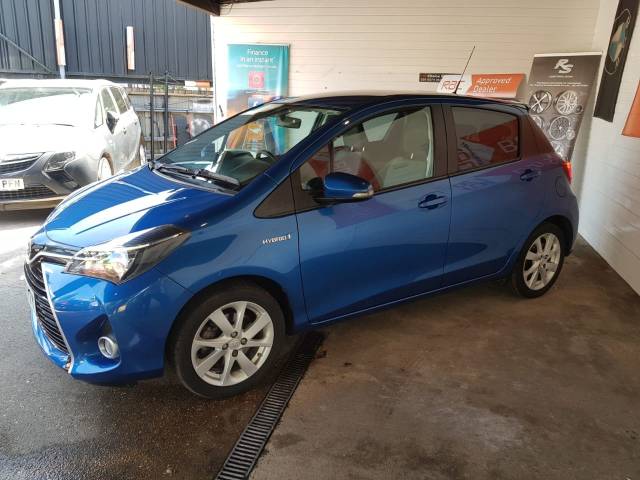 2015 Toyota Yaris 1.5 Hybrid Sport 5dr CVT