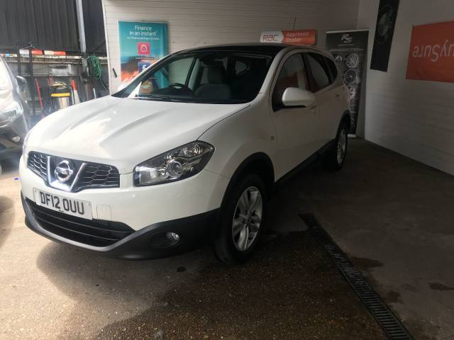 Nissan Qashqai+2 1.5 dCi [110] Acenta 5dr Hatchback Diesel White