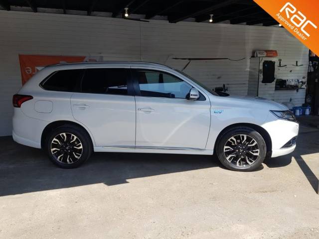 2017 Mitsubishi Outlander 2.0 PHEV GX5hs 5dr Auto