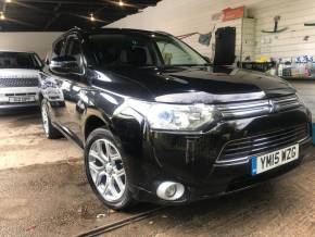 MITSUBISHI OUTLANDER 2015 (15) at 1st Choice Motors London