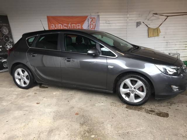 2011 Vauxhall Astra 1.6i 16V SRi 5dr Auto