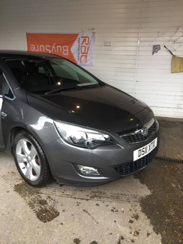 2011 Vauxhall Astra 1.6i 16V SRi 5dr Auto