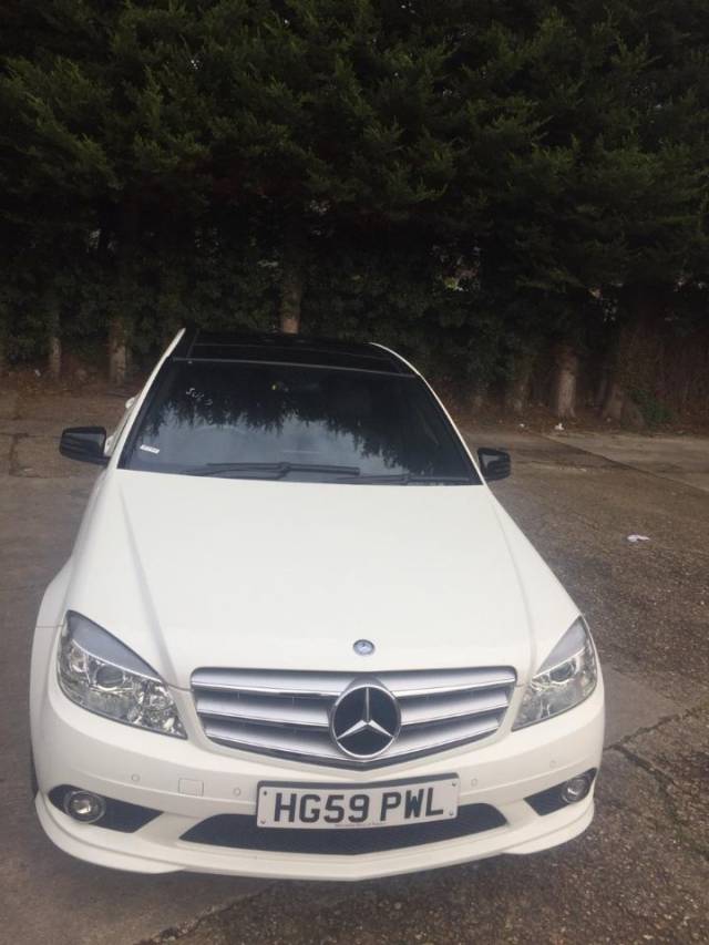 2009 Mercedes-Benz C Class 1.8 C250 CGI BlueEFFICIENCY Sport 4dr Auto
