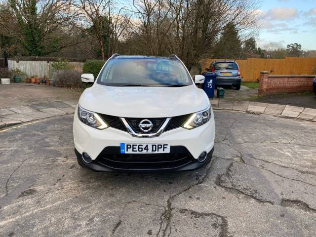 2014 Nissan Qashqai 1.2 DiG-T Tekna 5dr