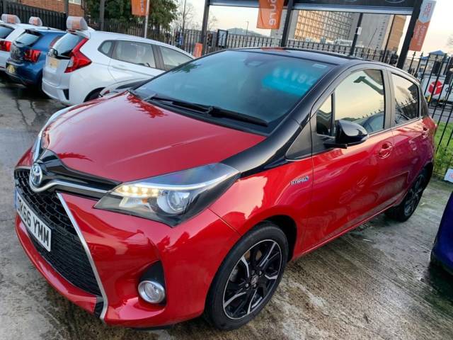 2016 Toyota Yaris 1.5 Hybrid Design TSS 5dr CVT